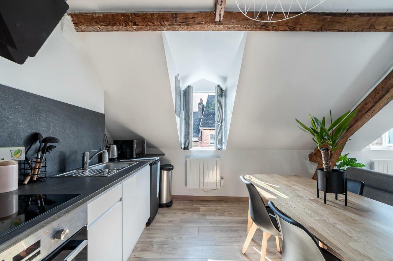 Appartement Cosy*** Centre Historique Dieppe - Rue Pietonne A 200M De La Plage Exteriör bild